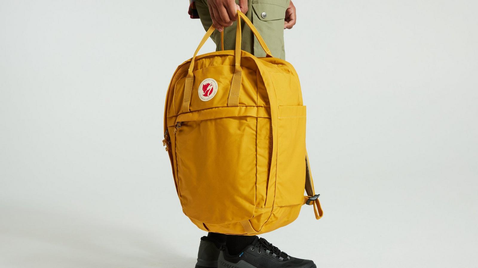 Specialized/Fjällräven Cave Pack