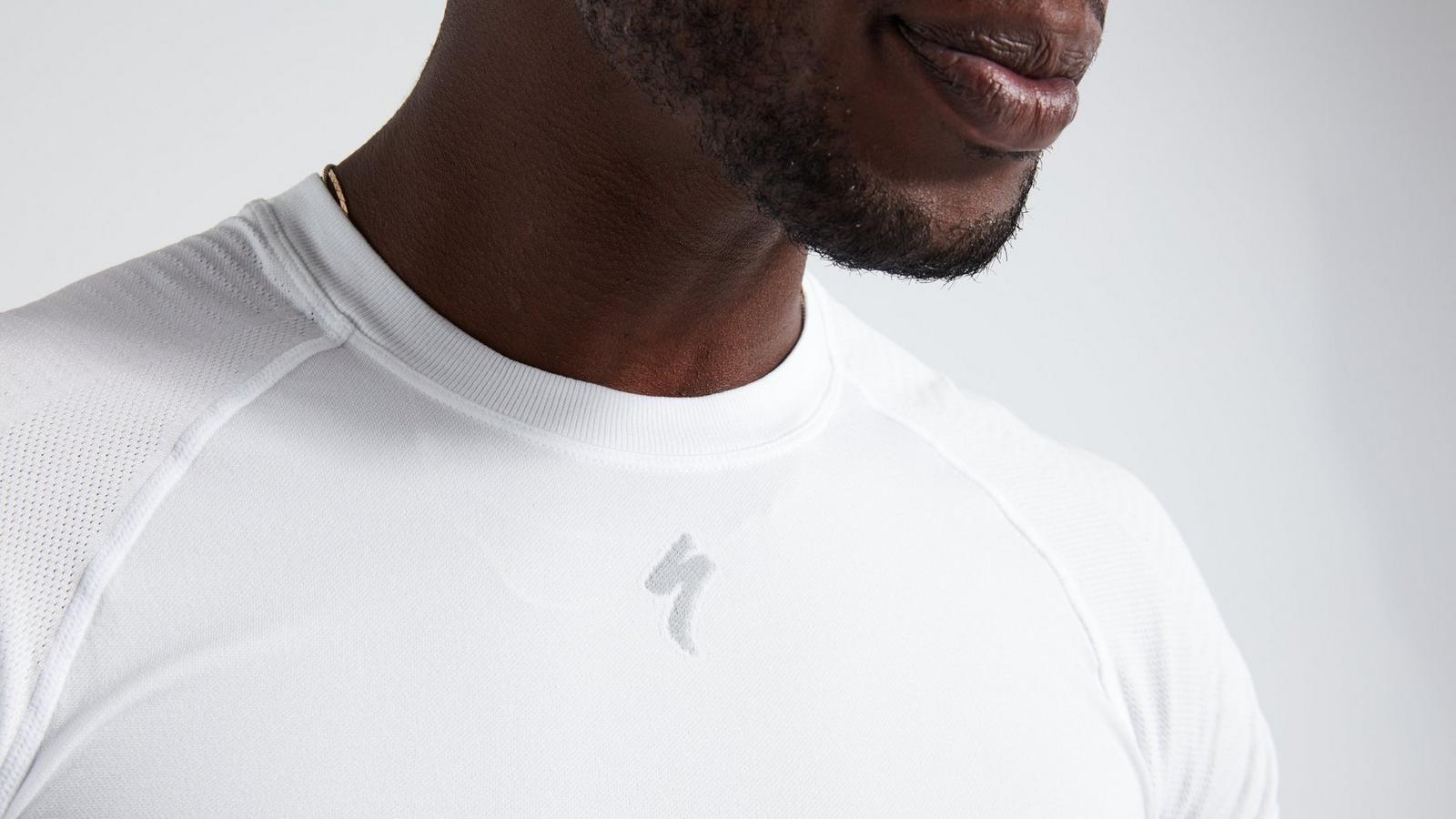 Men's Seamless Light Short Sleeve Base Layer